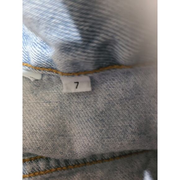 Concepts and designs size 7 juniors vintage 90s high waisted denim shorts - Picture 6 of 9